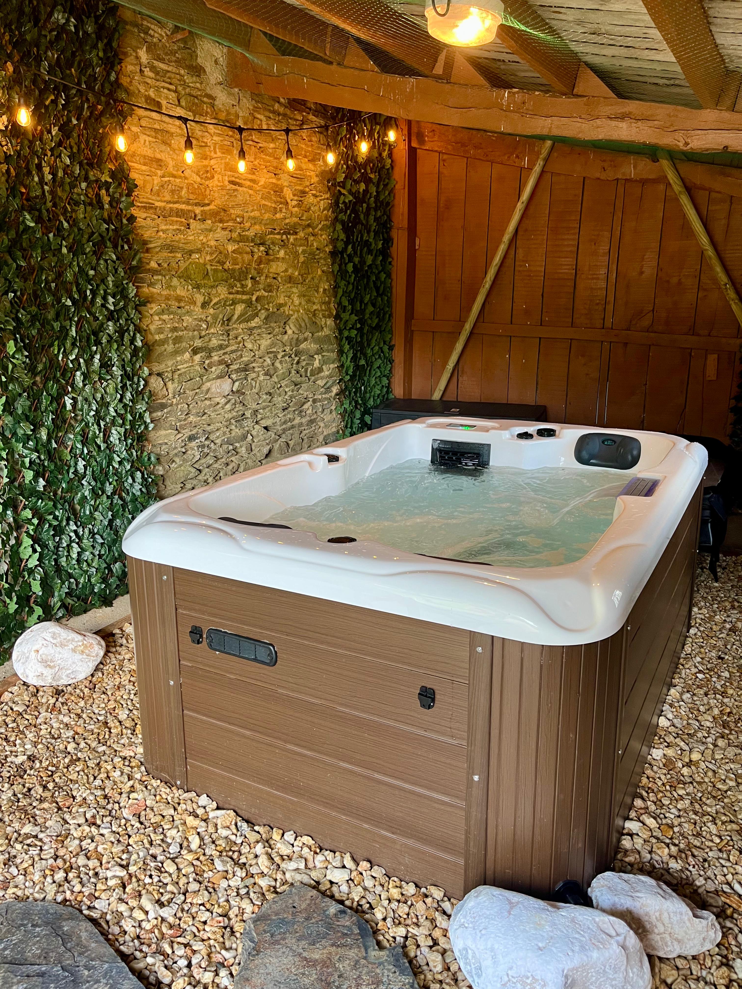 🧖‍♀️ Spa privatif accessible 24h/24